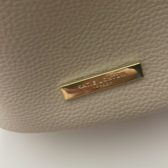 Kate Loxton, handbag, modern Lucite handle, nude - Picture 3 of 6